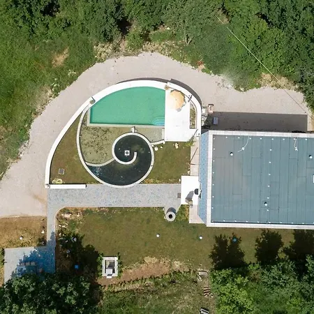 Bura Art Vakantiehuis *